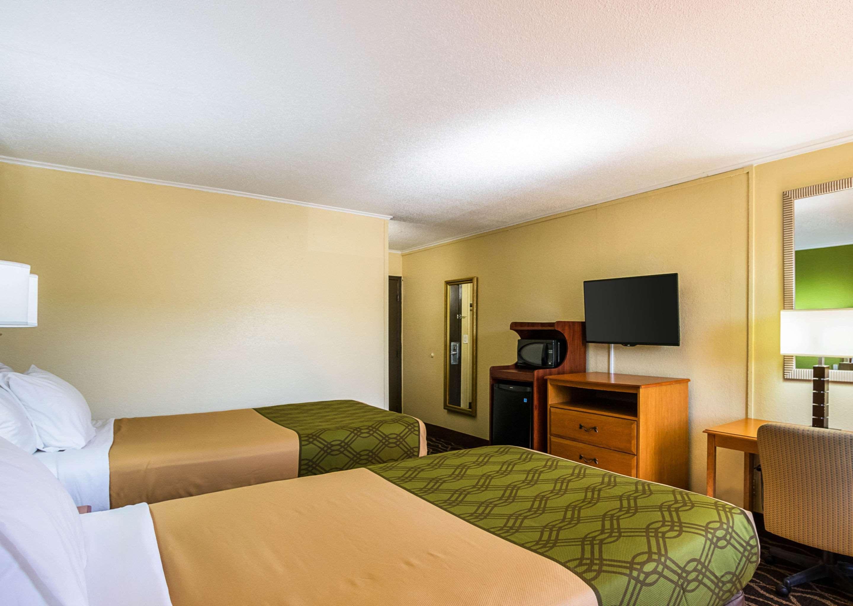 Econo Lodge Savannah Eksteriør billede
