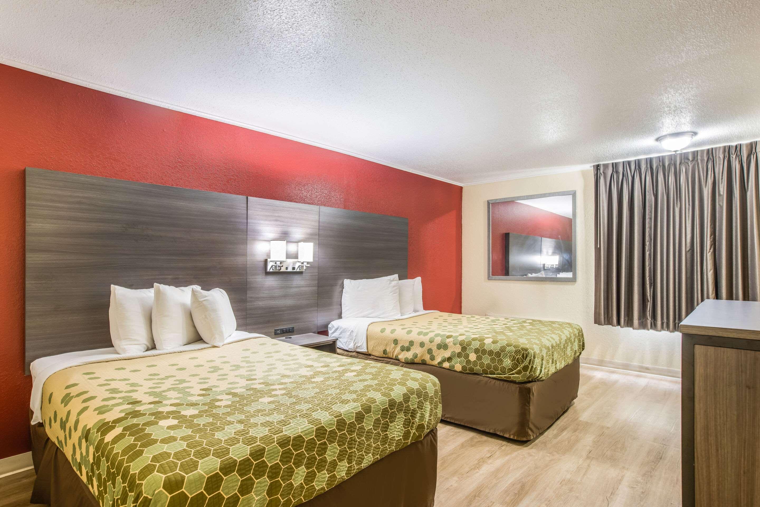 Econo Lodge Savannah Eksteriør billede