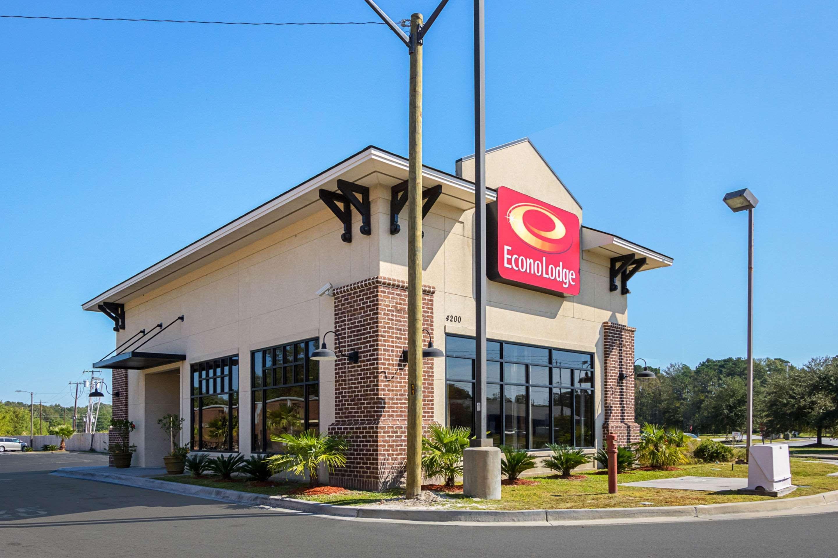 Econo Lodge Savannah Eksteriør billede