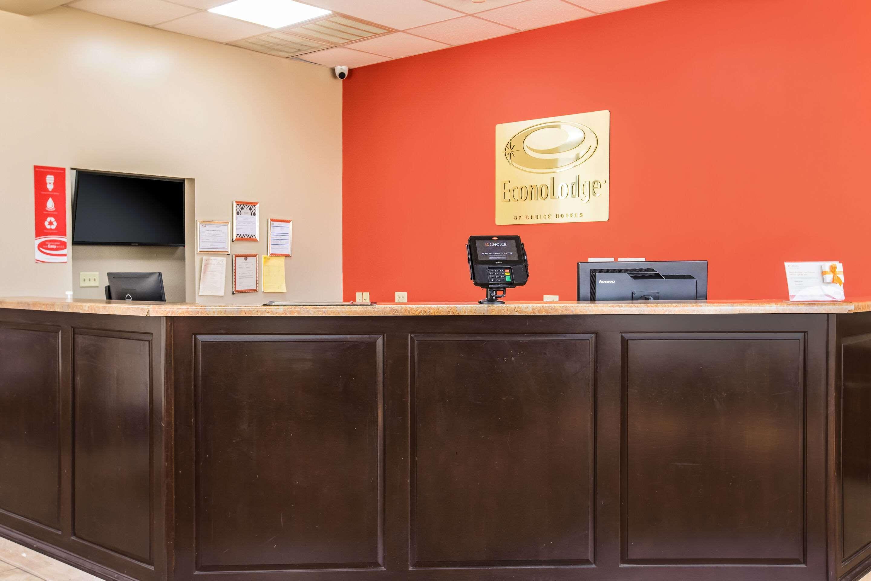 Econo Lodge Savannah Eksteriør billede