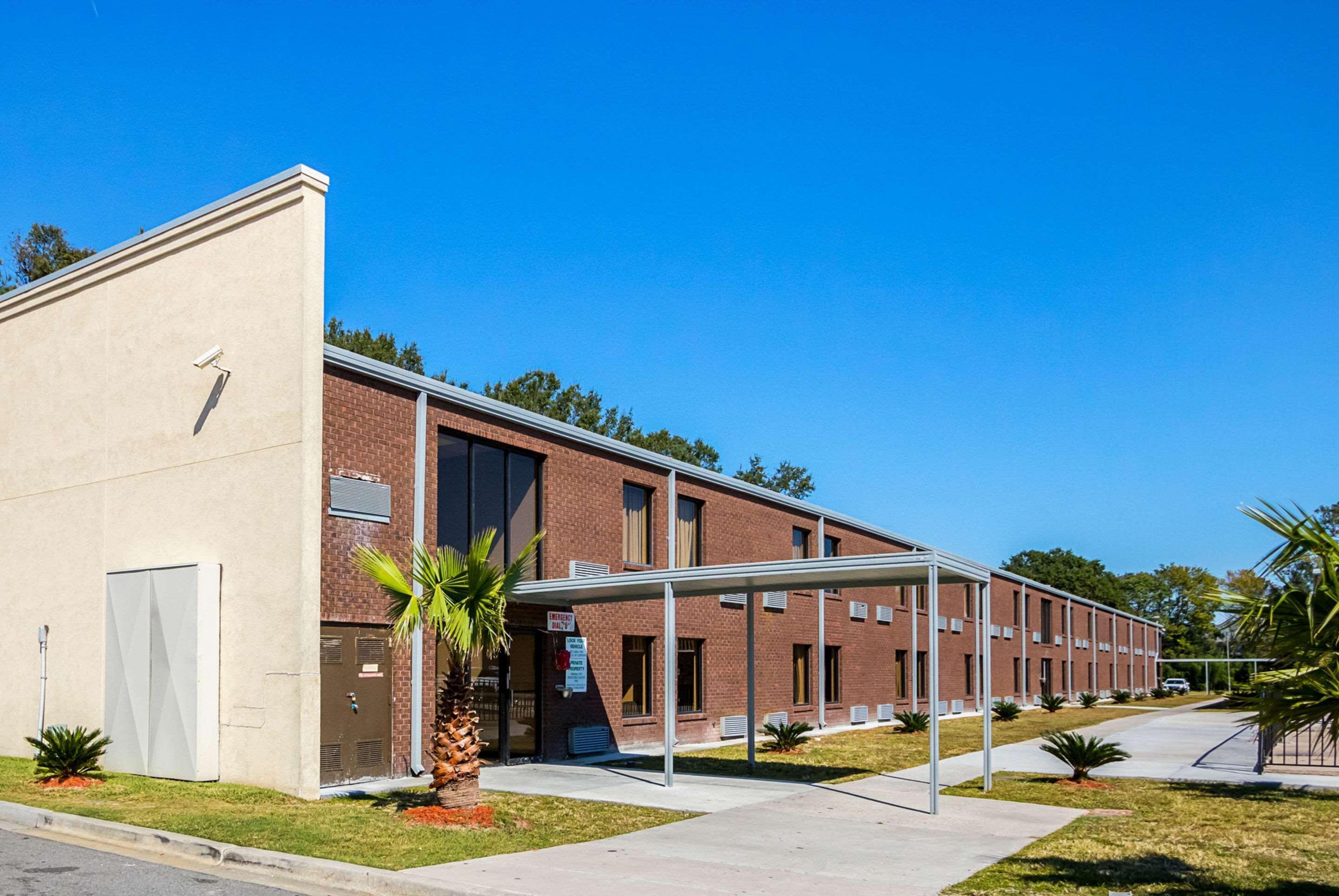 Econo Lodge Savannah Eksteriør billede