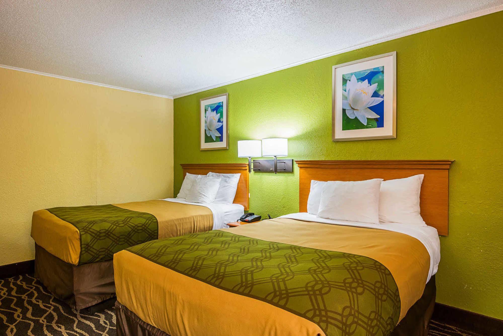 Econo Lodge Savannah Eksteriør billede